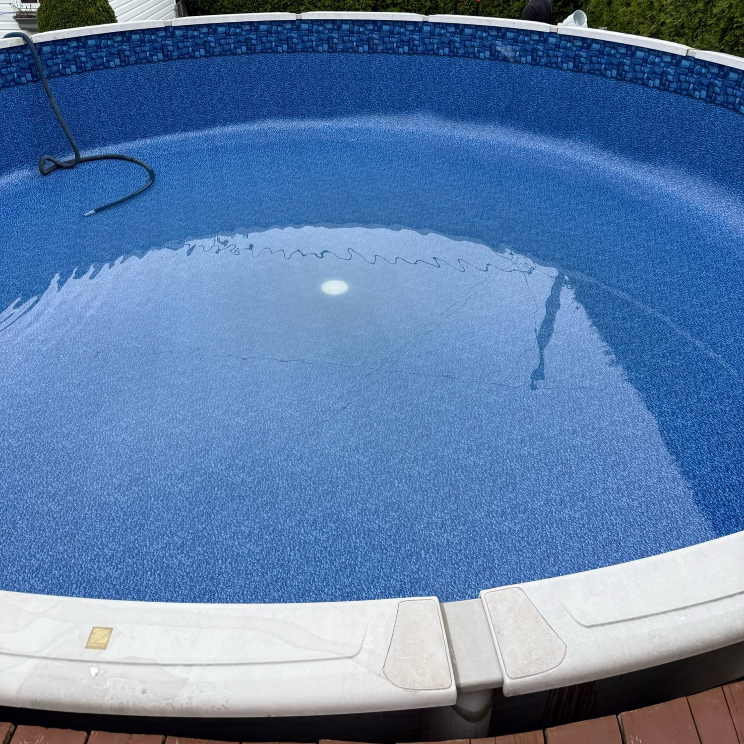 Changement de toile de piscine à Montréal